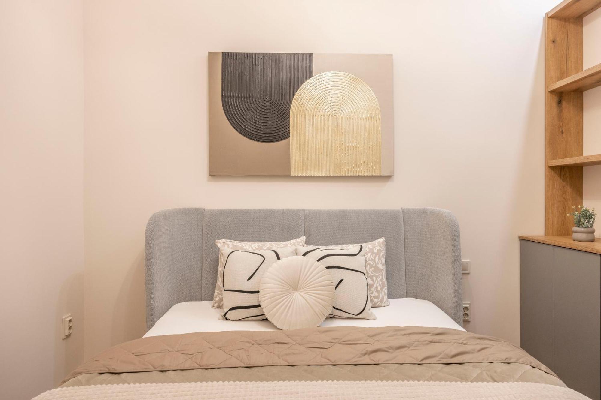 Exclusive Stylish Suite By Prestige Homes Next To The Oktogon Budapest Esterno foto